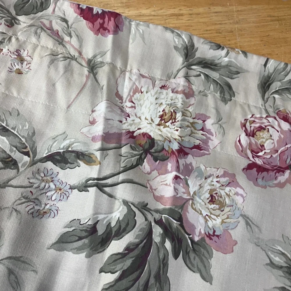 Vtg Waverly Forever Yours Floral Scalloped Valance Pink Green Striped 78x17
